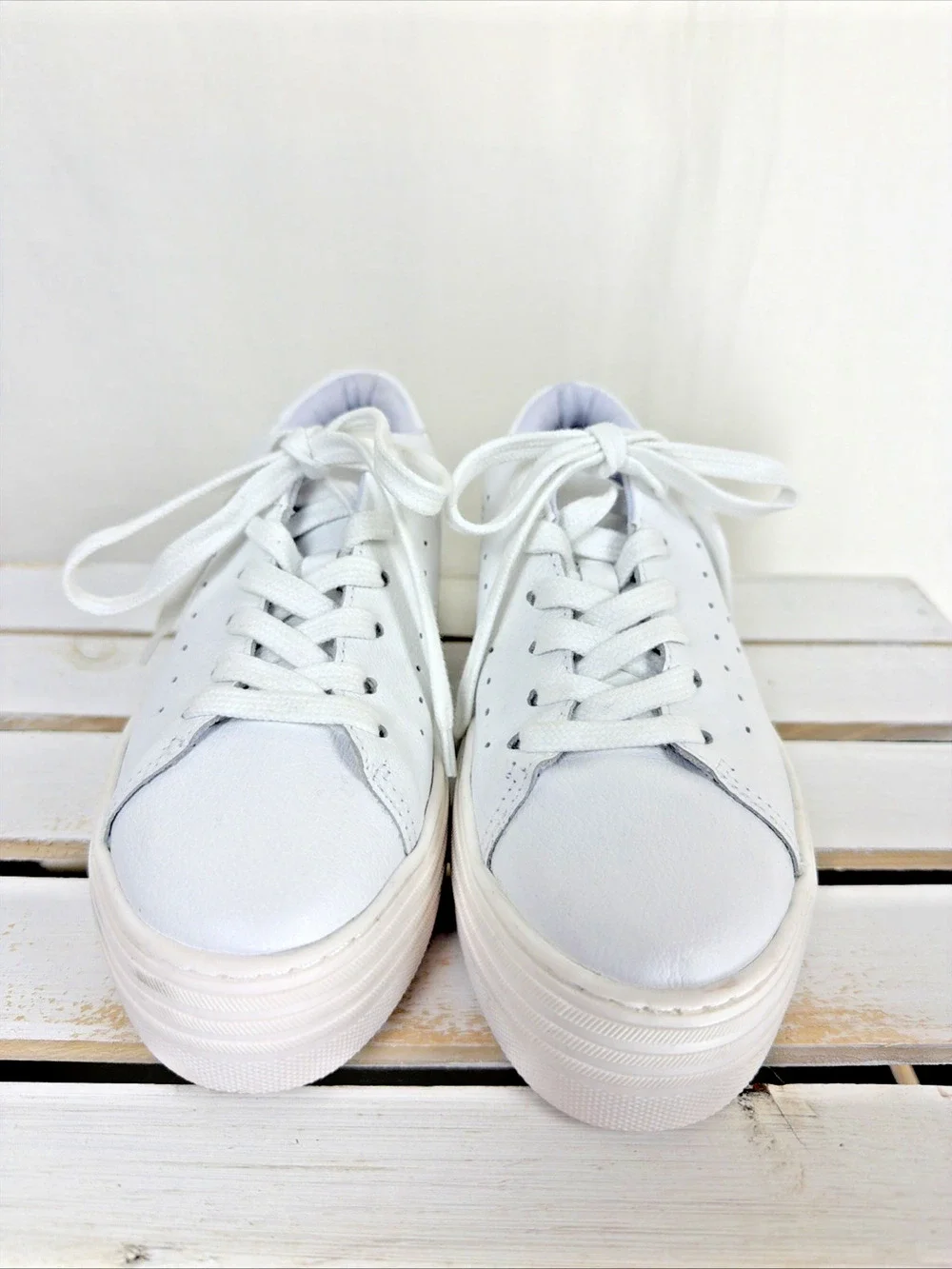 NWT Chelsea Crew White Lace Up Platform Leather Sneaker #1054 Size EU 36